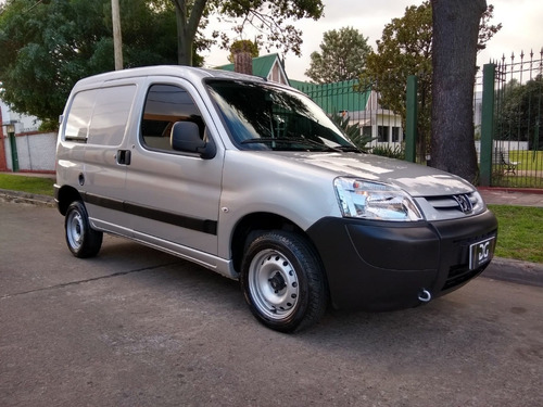 Imagen 9 de 14 de Peugeot Partner Furgon Confort 1.6n 2019