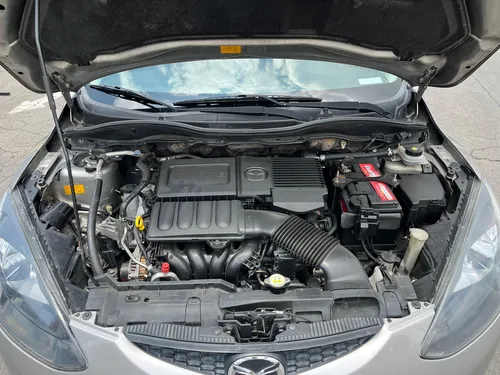Mazda 2 1.5cc Mt Aa 4x2