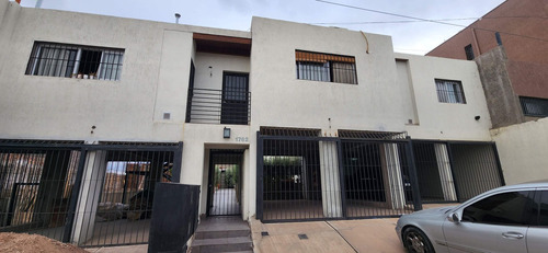 Venta Duplex Frente Dalvian Con Cochera 2 Dorm