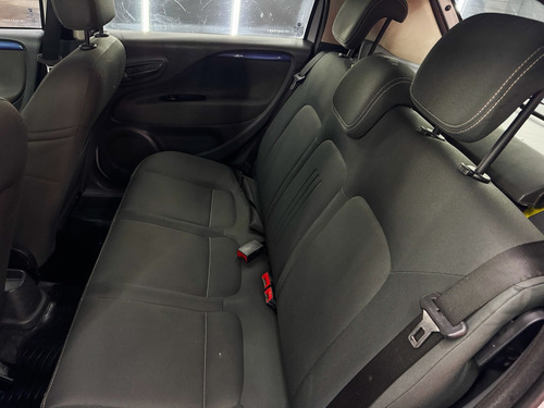 Fiat Punto 1.4 Attractive C/radio Integrada