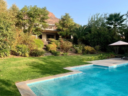 Borde Cancha De Golf / Condominio Casas De Hacienda Chicureo