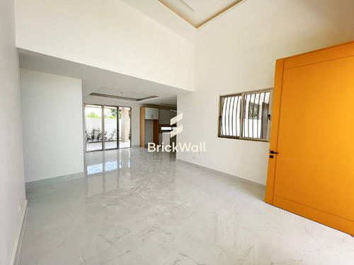 Exclusiva Casa Con Piscina En El Proyecto Cerrado Llanos Gurabo