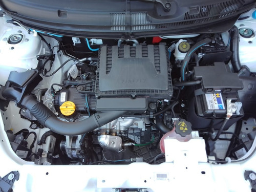 Imagen 11 de 21 de Fiat Toro 1.8 Nafta 170 E-torq Evo Freedom At6