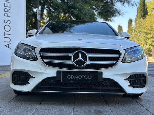 Imagen 14 de 25 de Mercedes Benz E400 2018