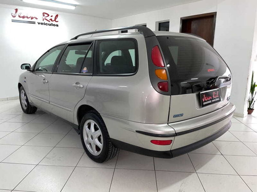 Imagem 13 de 15 de Fiat Marea Weekend Hlx 2.0 20v 4p