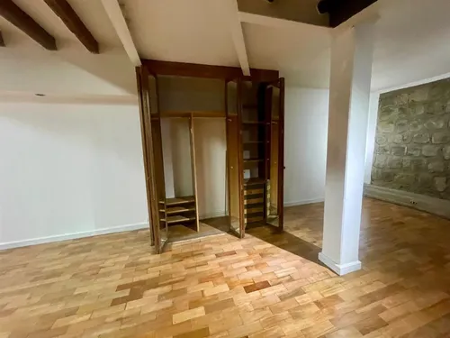 Exclusivo Con Patio Privado / Excelente Estado