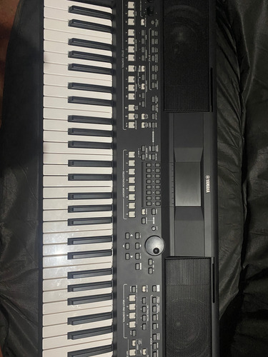 Yamaha Psrsx600 (Usado)