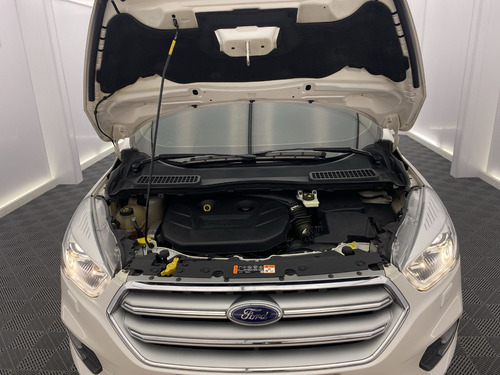 Ford Escape 2.0 TITANIUM 4X2