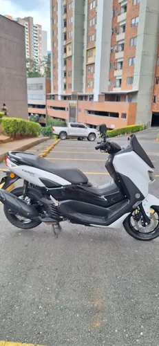 Yamaha N-max 155 Connected 2023