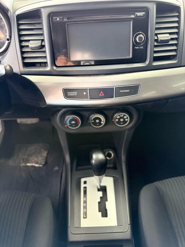 Mitsubishi Lancer 2.0 Es M At