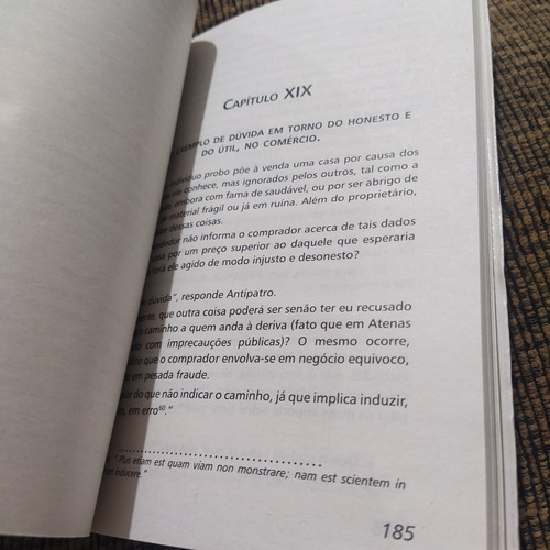 Livro Cícero Os Deveres , Tomos 2 E 3 - 14 E
