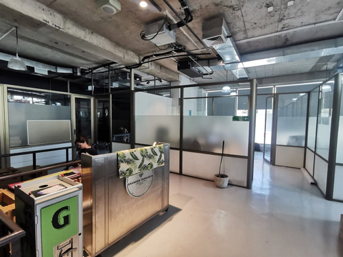Local Comercial En Arriendo En Providencia 435 M2