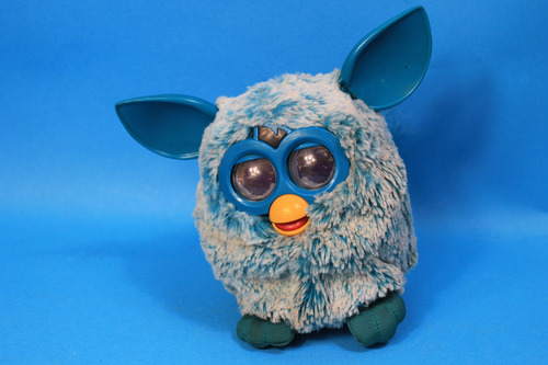 A Mind Of Its Own Furby Hasbro 2012 Azul Acero (Usado)