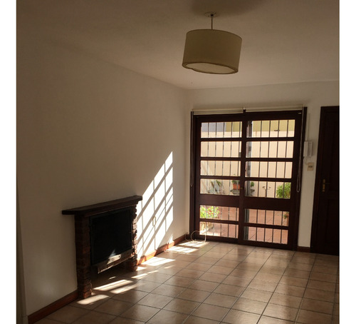 Apartamento Duplex Con Estufa A Leña Próximo Al Parque Rodó.