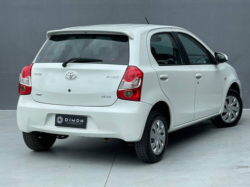 Toyota Etios Xs 1.5