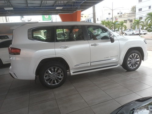 Toyota Land Cruiser Vx-r Año 2025