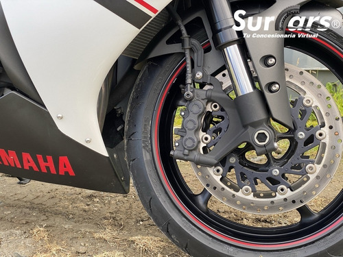 Yamaha Yzf R-1