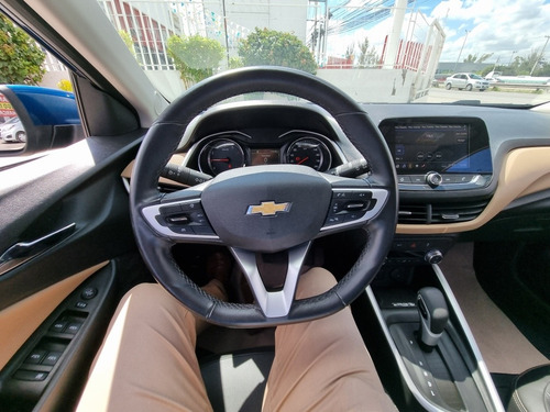 Imagen 11 de 12 de Chevrolet Onix 2021 1.2t Premier L At