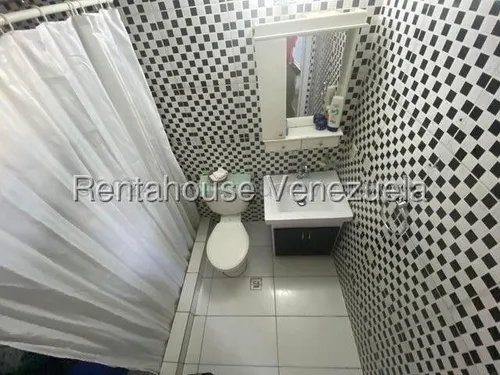 Apartamento En Costa Azul Lc