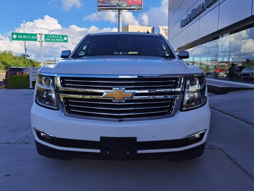 Imagen 8 de 15 de Chevrolet Suburban 2016 5.3 Ltz Mt