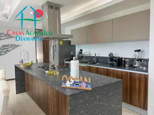 Cad La Isla Emerald I8. Amplio Departamento En Condominio De Playa Con Terraza Y Vista A Las Áreas Comunes