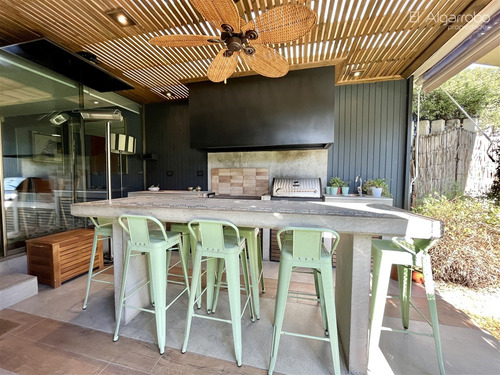 Impecable Casa En Venta 4 Dorm En Lo Barnechea