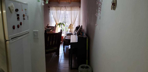 Casa 2 Dormitorios (uno En Suite), Dos Baños, Parrilla, Más.