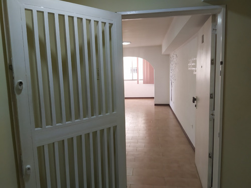 Imagen 2 de 25 de Apartamento En La Candelaria Parque Caracas