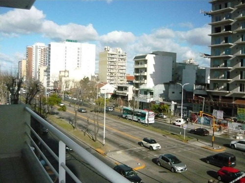 Imagen 6 de 9 de Departamento En Venta En Wilde Centro