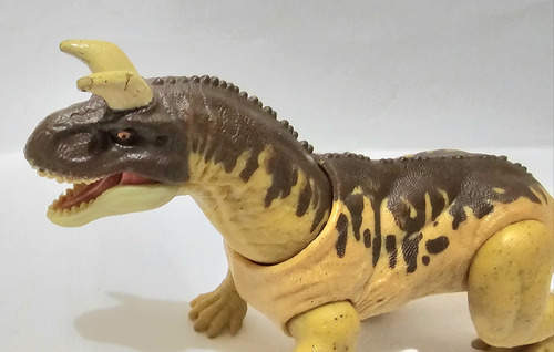 Jurassic World Dino Escape Shringasaurus Wild Pack Mattel (Usado)