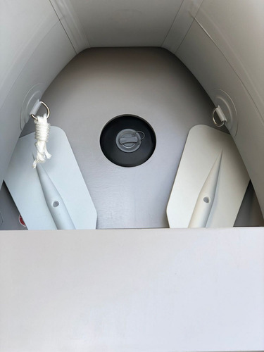 Imagen 5 de 11 de Bote Coralsea Inflable Hsd 230 Piso Aluminio 4 Hp Apnautica
