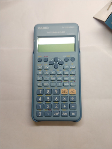 Calculadora Científica Casio Fx 570 Es Plus Celeste