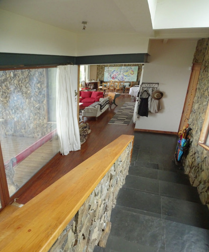 Cod-295 Arriendo Temporal Espectacular Casa Orilla De Lago