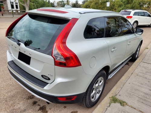 Imagen 4 de 8 de Volvo Xc60 2.0 T5 Hight 245cv