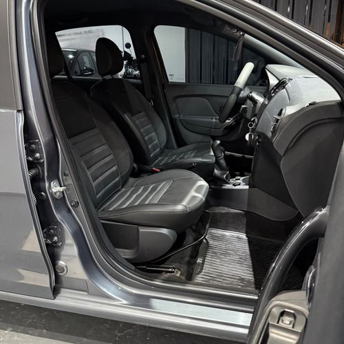 Renault Logan 1.6 16v Intense