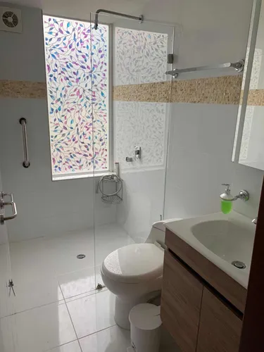 Casaquinta Con Apartaestudio 1500mtrs