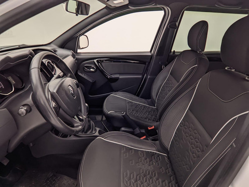 Imagem 6 de 11 de Duster Oroch 2.0 Dynamique Aut 2017 Ipva 2022 Gratís