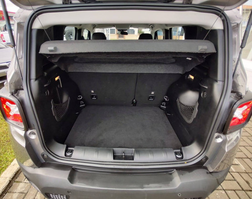 Imagem 11 de 15 de Jeep Renegade 1.8 16v Flex Sport 4p Automático