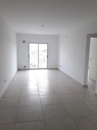 Imagen 5 de 13 de Excelente Departamento 2 Amb