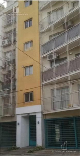 Imagen 2 de 11 de Departamento 2 Ambientes Venta Morón Centro