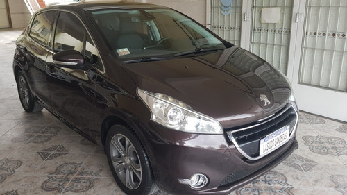 Peugeot 208 1.6 Feline 2013