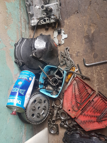 Motor Gsx 750f Peças (Usado)