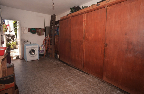 Vendo Casa La Blanqueada 3 Dorm 2 Baños Fondo Gge