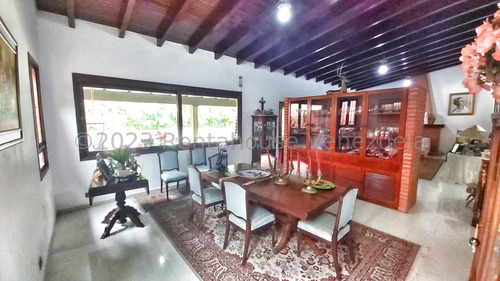 Casa En Venta En Colinas De Tamanaco Jr