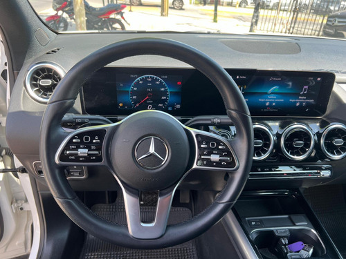 Mercedes-Benz Gla 200 1.3 GLA 200 DCT Auto