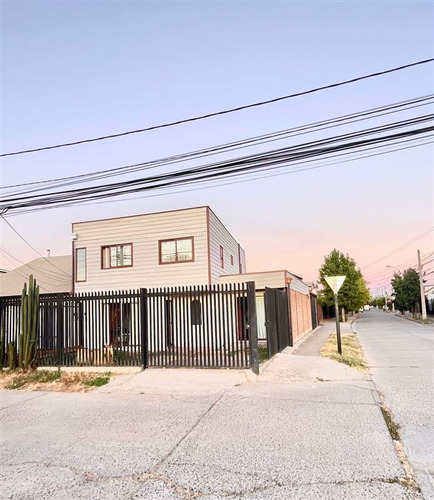 Casa En Plena Av. Colin, 6 Dormitorios, Talca