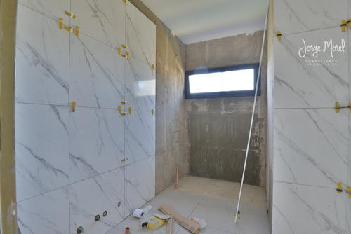 Casa Perimetral #0-100 - Pilar Del Este - Santa Elisa - 113m2 #id 18800