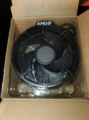 Procesador Amd Ryzen 5 2400g 3.9ghz Con Disipador Socket Am4 (Usado)
