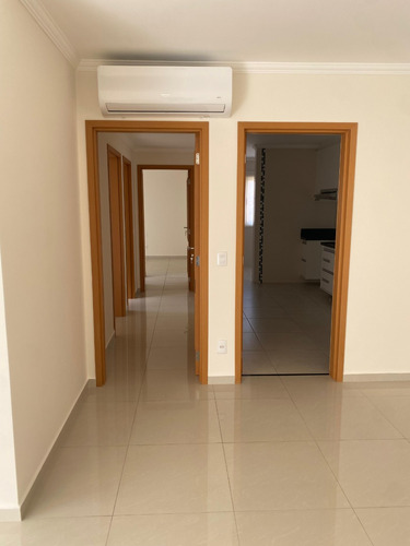 Ótimo Apartamento Em Atibaia! 2 Quartos (1 Suíte) Já Com Ar Condicionado Na Sala E Suite. Benheiros Prontos E Cozinha Planejada!
