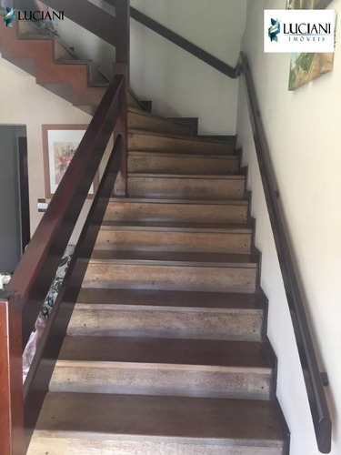 Excelente Sobrado Mobiliado Com 04 Dormitórios No Centro De Itajaí! - Ca00353 - 67861312